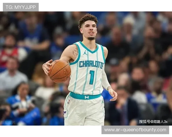 NBA：尼克斯119-104胜黄蜂，拉梅洛-鲍尔34分